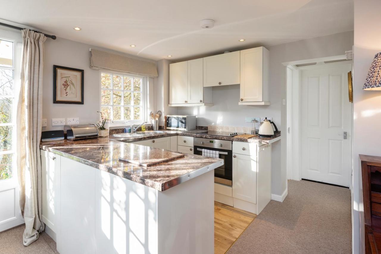 Апартаменты Tucking Mill View- Self Catering Бат Экстерьер фото